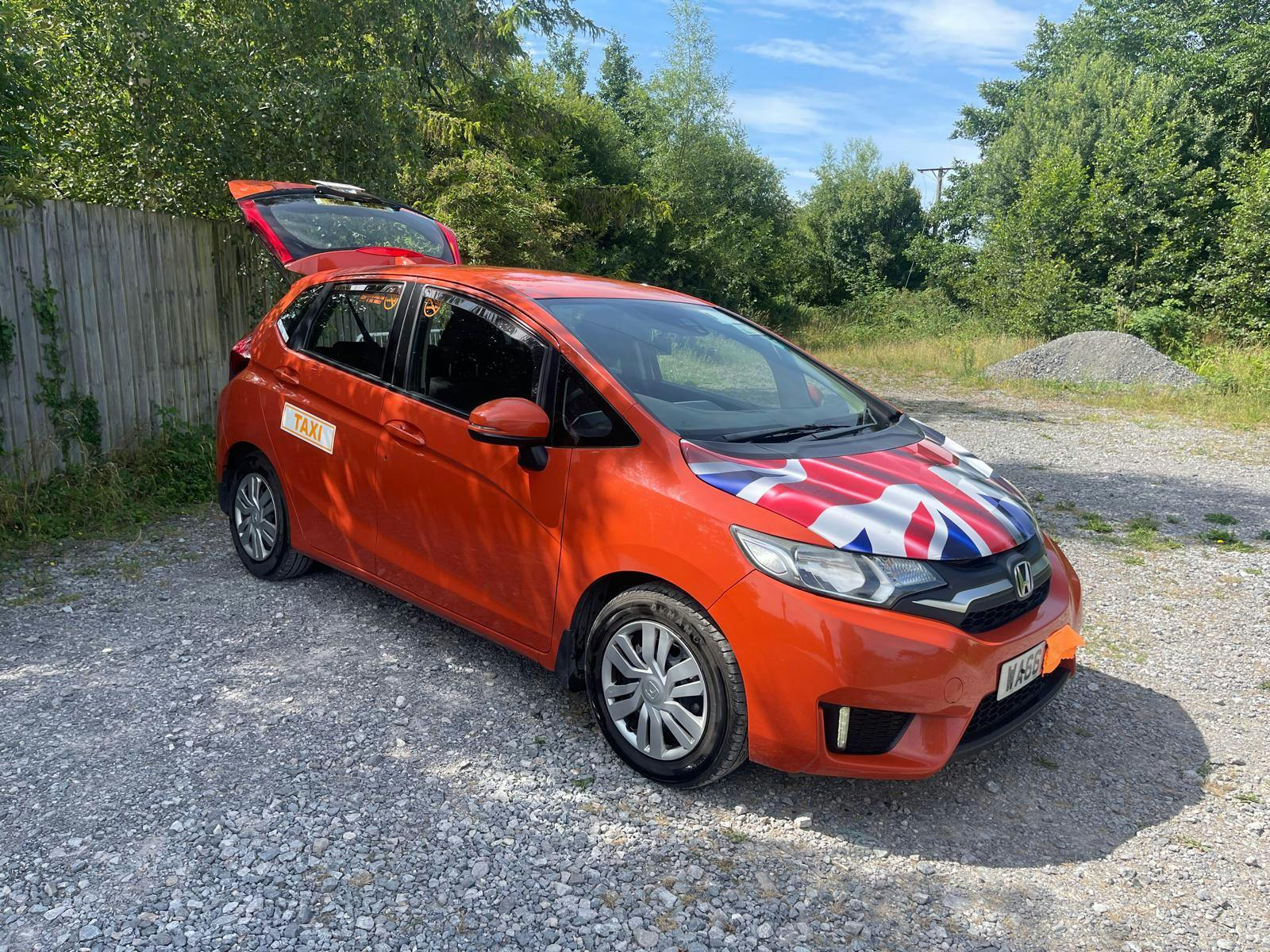 JusTaxis Taxis in Glastonbury